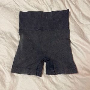 Ribbed Biked Shorts